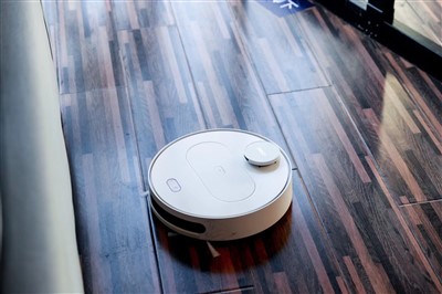 Kaip naudotis išmaniuoju robotu dulkių siurbliu